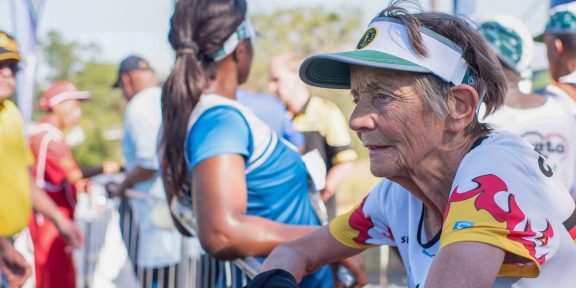 Maratonská babička Sigrid Eichner poběží svůj dvoutisící maraton