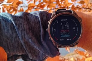 Recenze: Garmin Fénix 8 – král je (skoro) mrtev, až žije král