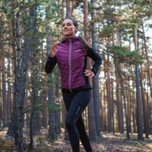 Hybridní mikina Klimatex ROMY1 se hodí pro aktivní sport na podzim i v zimě.